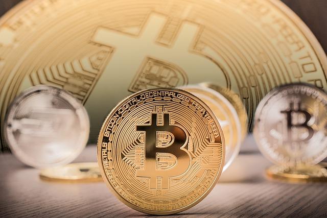 Monero vs. Bitcoin: Srovnání anonymních kryptoměn